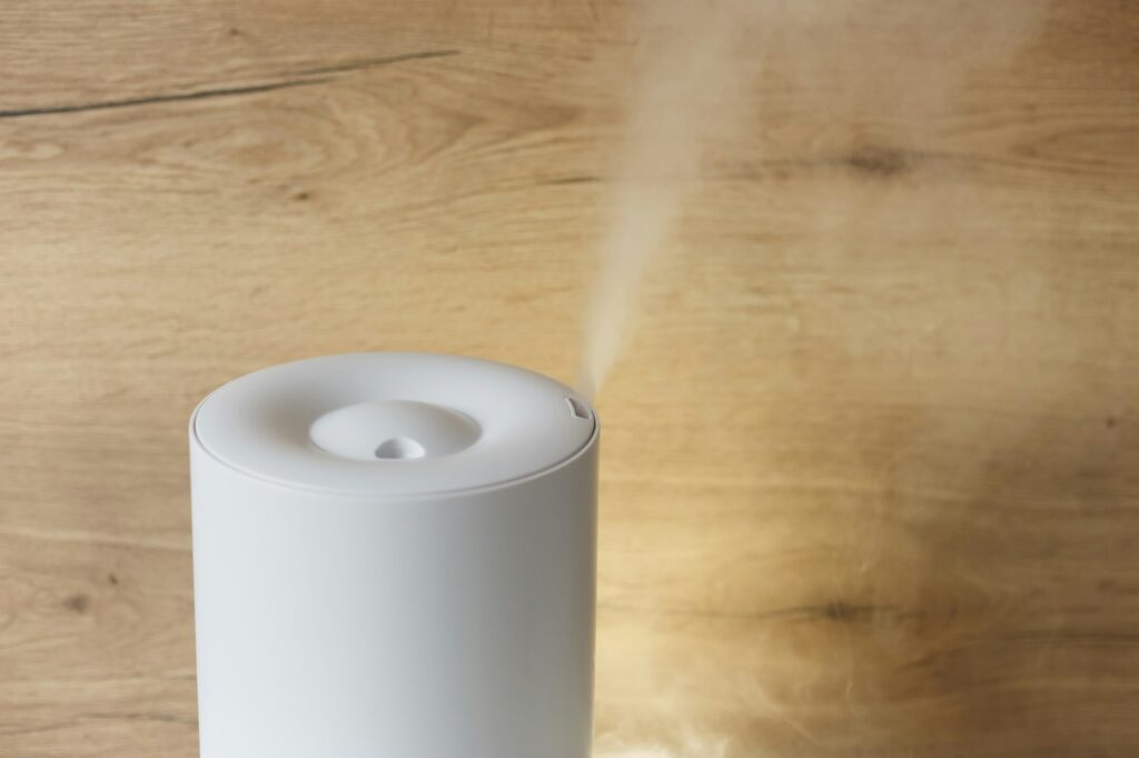 Humidifier spreading steam into the living room